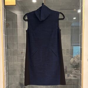 Elegant Navy Blue Sleeveless Dress